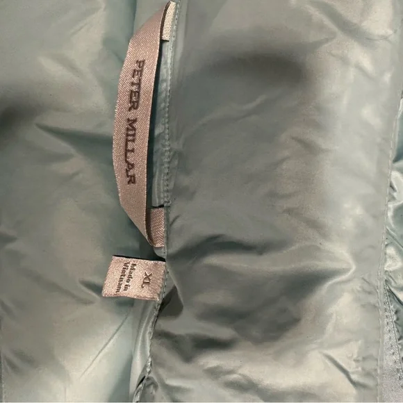 Peter Millar Chiron Vest with Detachable Hood - XL - Picture 10 of 13